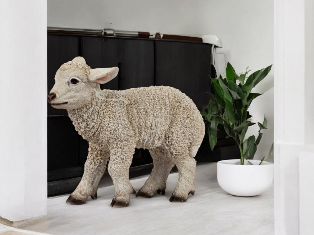 Dekoration für Frühling und Ostern: Elegantes stehendes Lamm, 28 cm